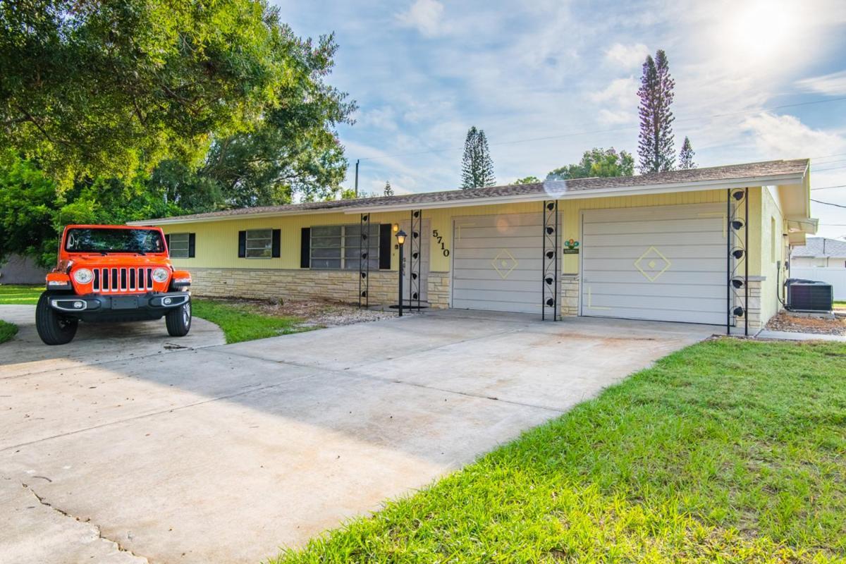 New York Avenue Rancher Sarasota Luaran gambar
