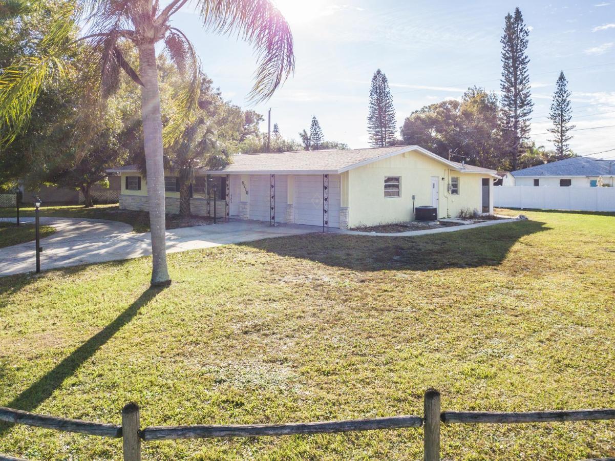 New York Avenue Rancher Sarasota Luaran gambar